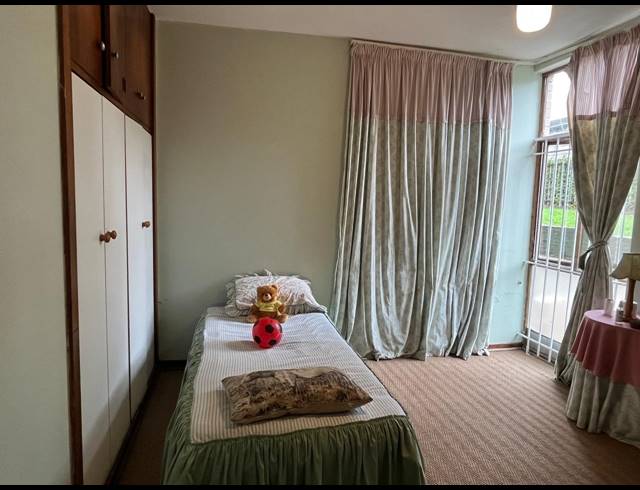 2 BEDROOM APARTMENT FOR SALE IN PINETOWN CENTRAL
